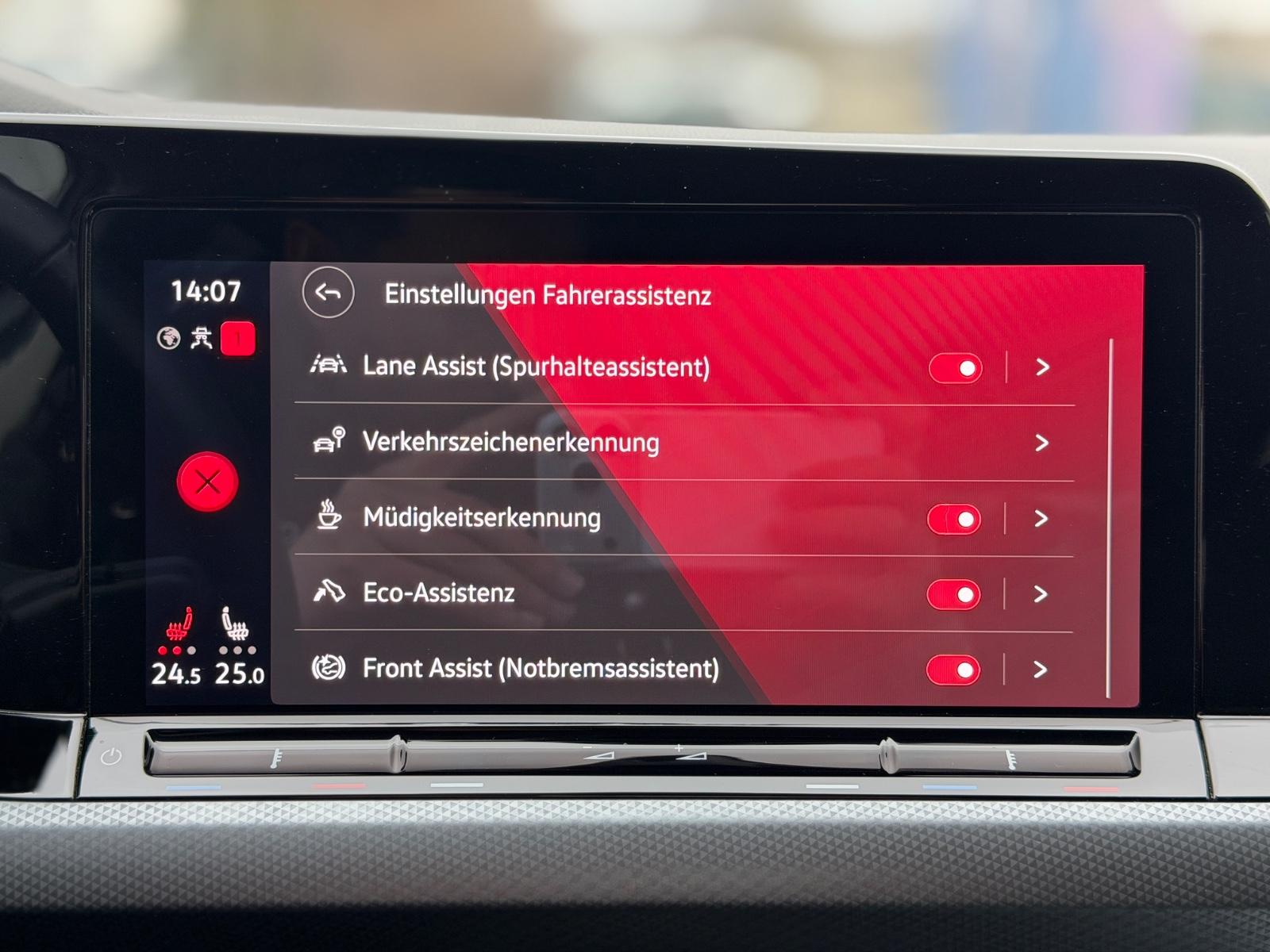 Volkswagen Golf VIII Variant DSG LED AHK DAB+ Ambili CarPla, миниатюра 19