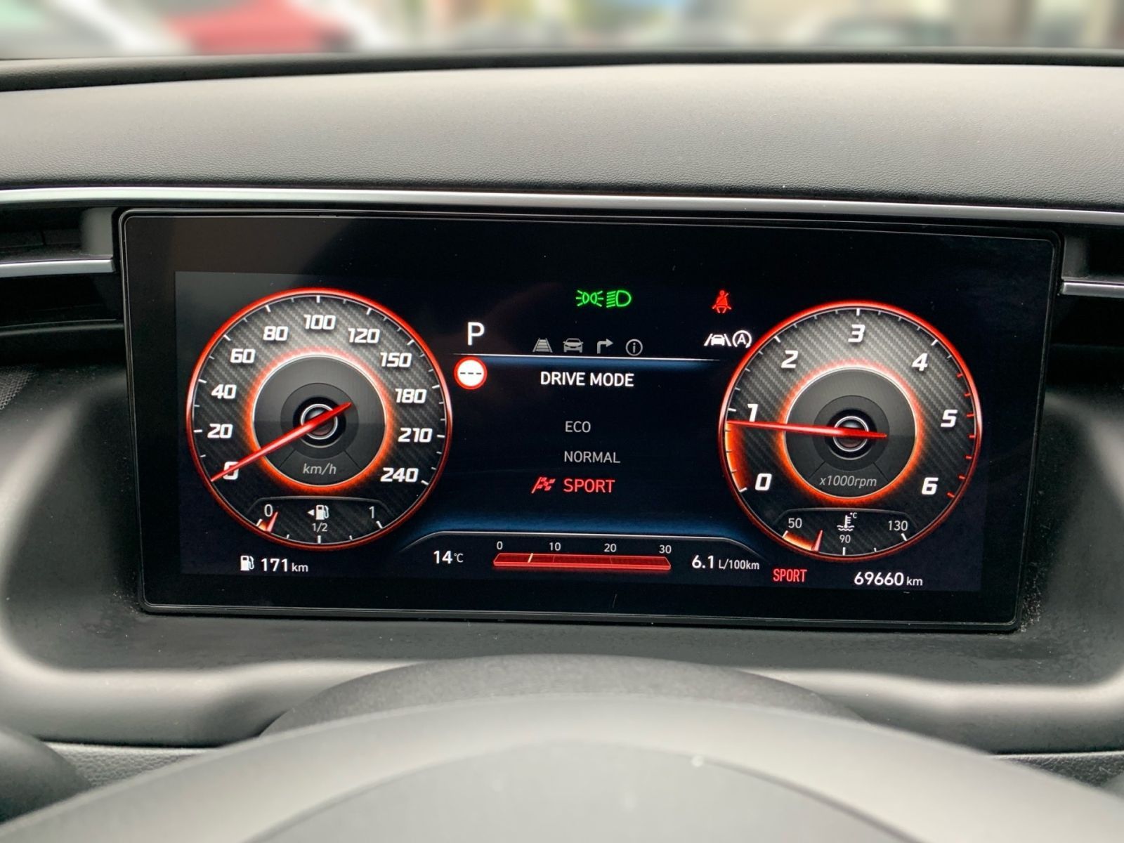Fahrzeugabbildung Hyundai TUCSON 1.6 CRDi 7-DCT Trend Mild-Hybrid Assi el.