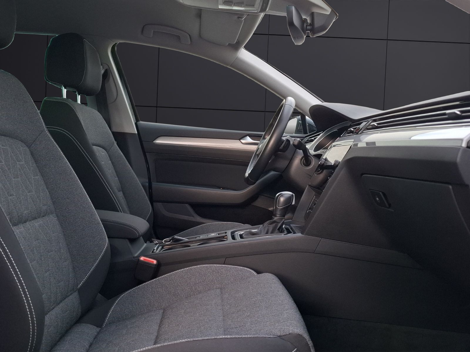 Fahrzeugabbildung Volkswagen Passat Variant TDI Business DSG Matrix Navi ACC