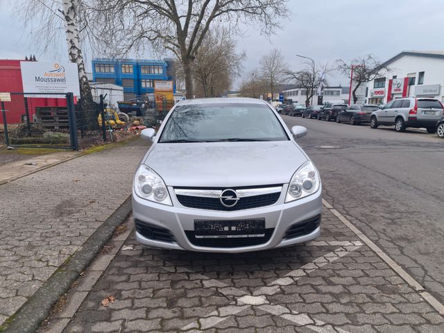 Opel Vectra 2.2 DIRECT Cosmo Plus MT-6