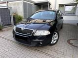 Skoda Octavia Combi 2.0 TDI VRS TÜV/4/2027 - Skoda Octavia: 20v
