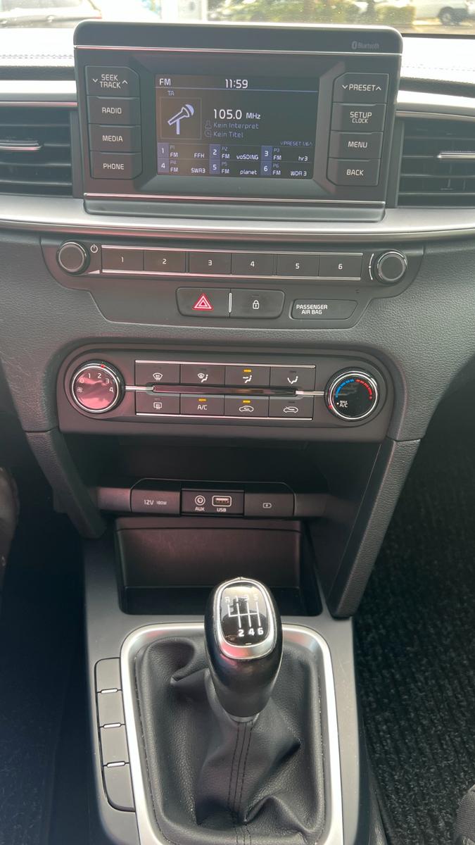 Kia cee'd Sportswagon /EU-Ausf./KIA Garantie 12/2027