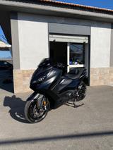 Yamaha T Max 560 black - YAMAHA MOFA