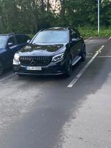 Mercedes-Benz GLC 43 AMG Mercedes-AMG GLC 43 4MATIC Autom....