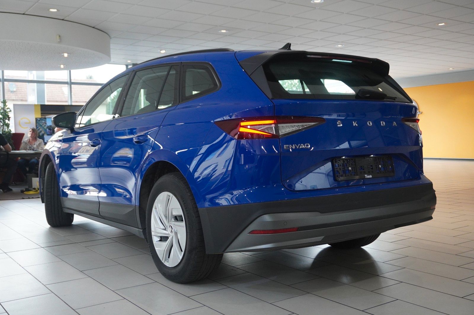 Fahrzeugabbildung SKODA Enyaq 50 IV LOFT NAVI/LED/SHZ/VIRTU./PDC/DAB+