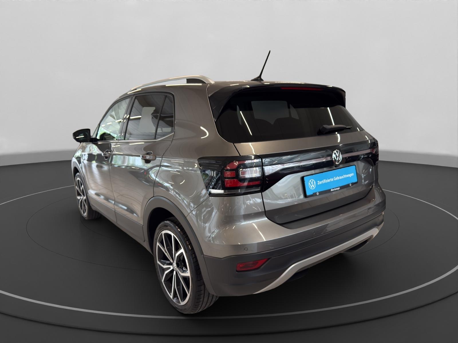 Volkswagen T-Cross 1.6 TDI Style +AHK+LED+NAVI+LM
