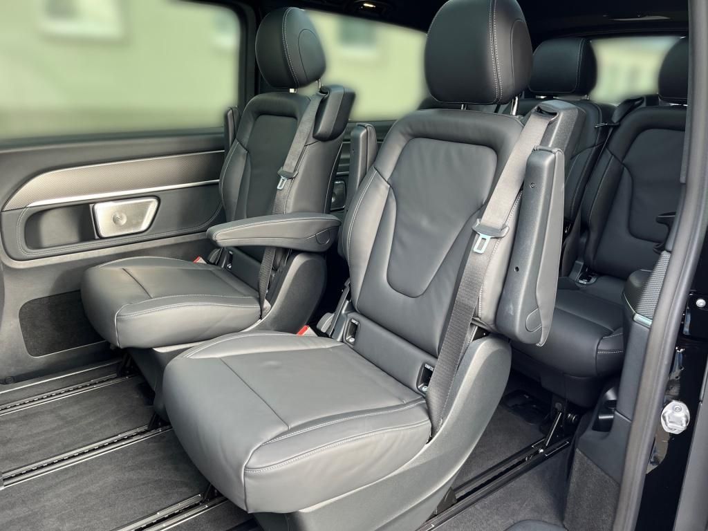 Fahrzeugabbildung Mercedes-Benz V 300 Exclusive 4x4 AMG AHK STH SHZ SpurA 360°KA