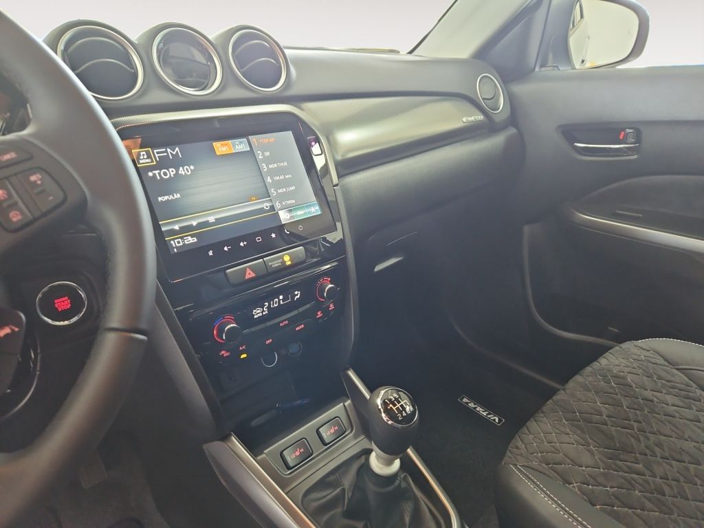 Fahrzeugabbildung Suzuki Vitara 1.4 Boosterjet Hybrid Allrad Comfort+