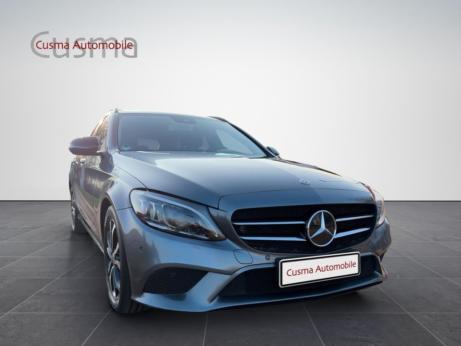 Mercedes-Benz C 300 T d*Avantgarde/Night/Pano/AHK/LED/Navi*