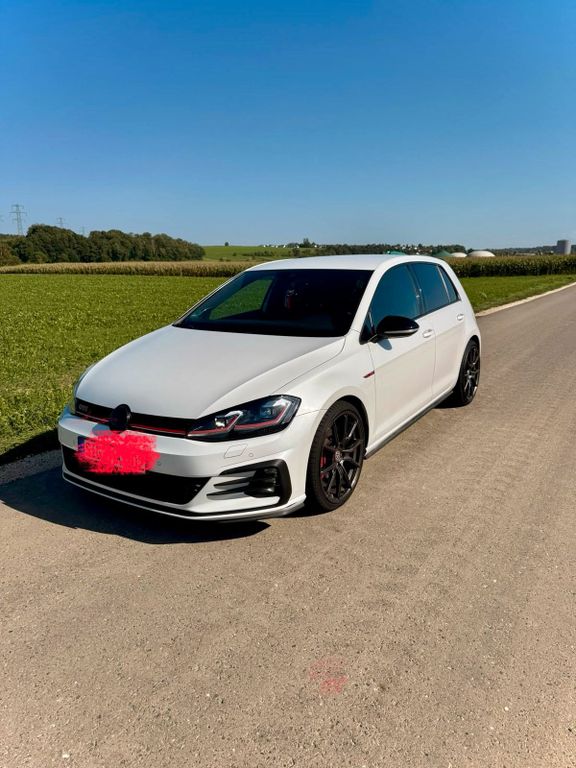 Image of Volkswagen Golf