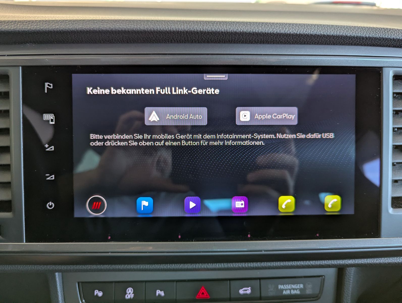 Fahrzeugabbildung CUPRA Ateca 1.5 TSI DSG Pano Dinamica ACC Cam AHK 19"