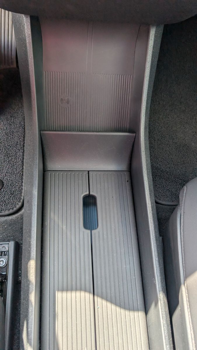 Fahrzeugabbildung Volvo EX30 CC Cross Country AWD | PANO | Performance