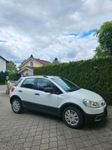 Fiat Verkaufe eine sehr sparsam Auto mit viel k... - Fiat Sedici aus 2010