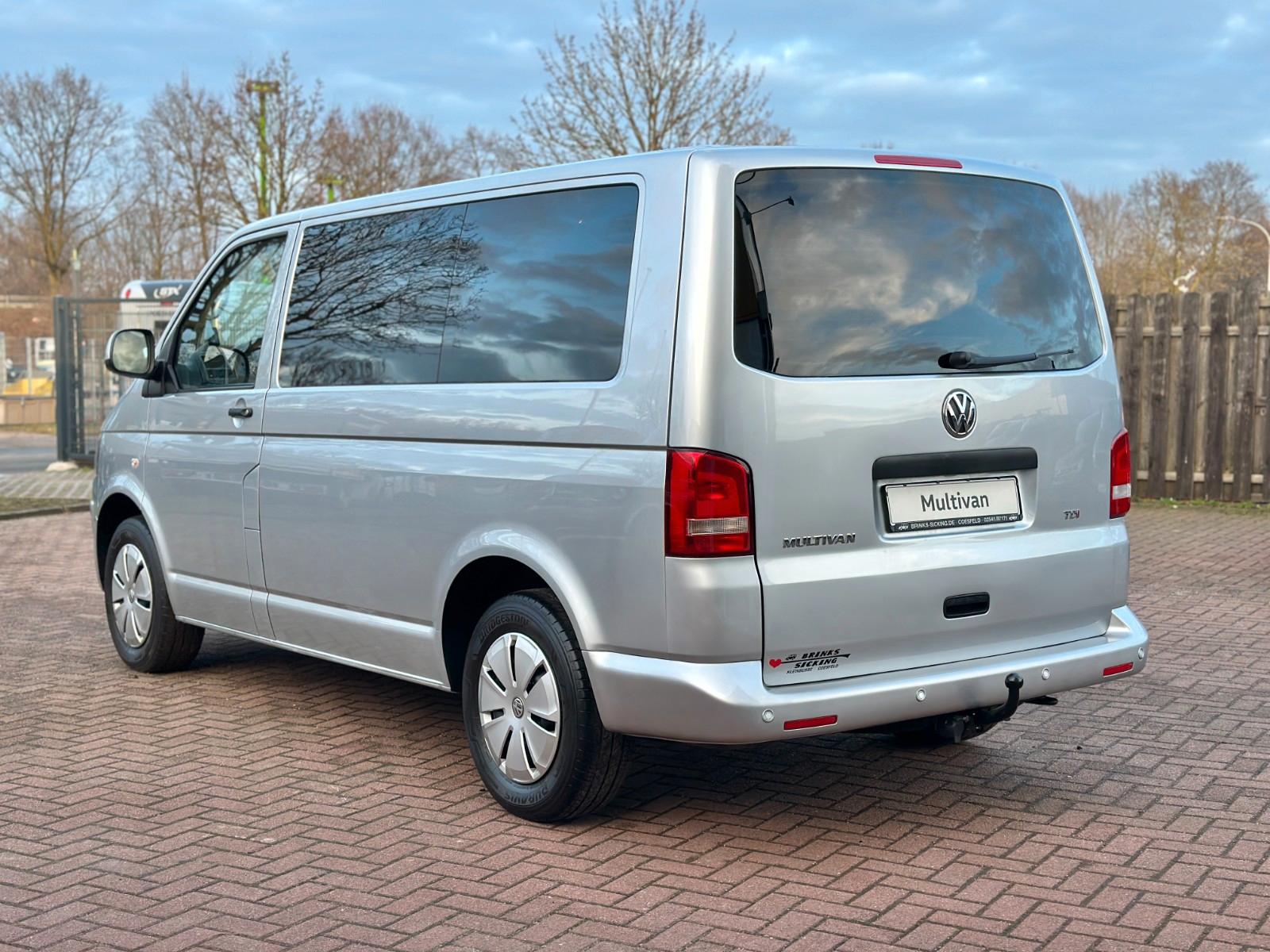 Volkswagen T5 Multivan DSG/SOFT-CLOSE/AHK/TEMPOMAT