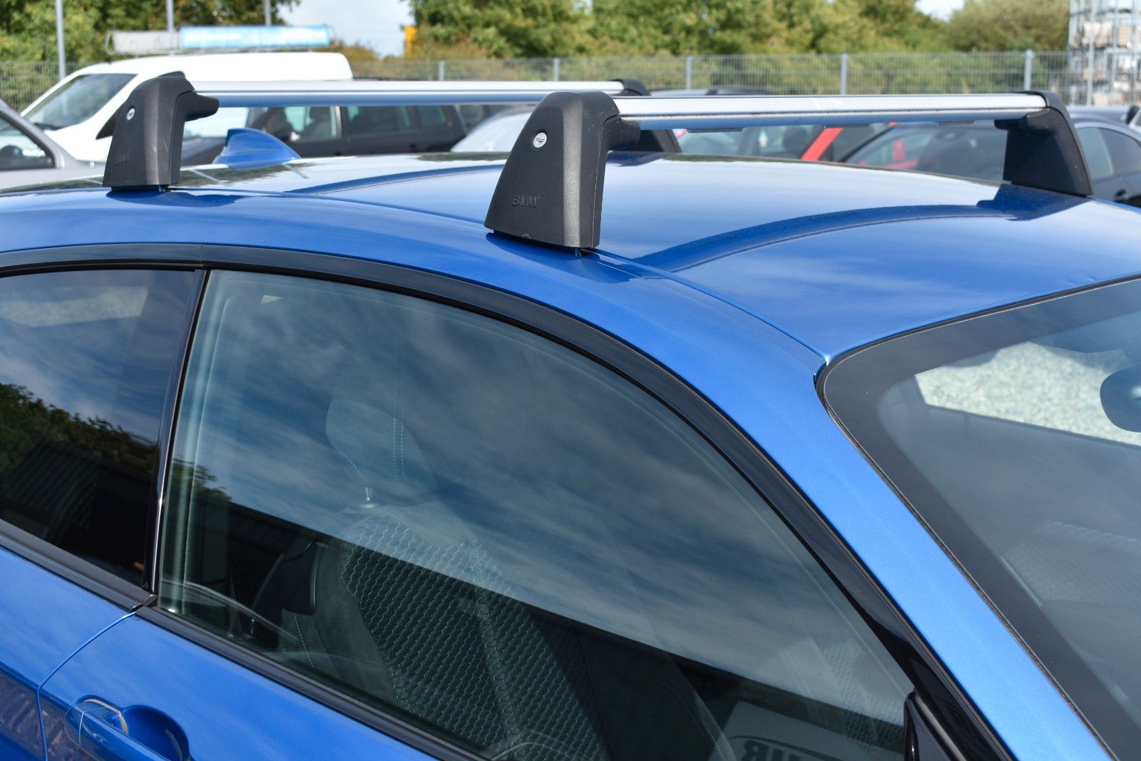 Fahrzeugabbildung BMW BMW M135i xDrive H&K 19 Zoll Navi Prof