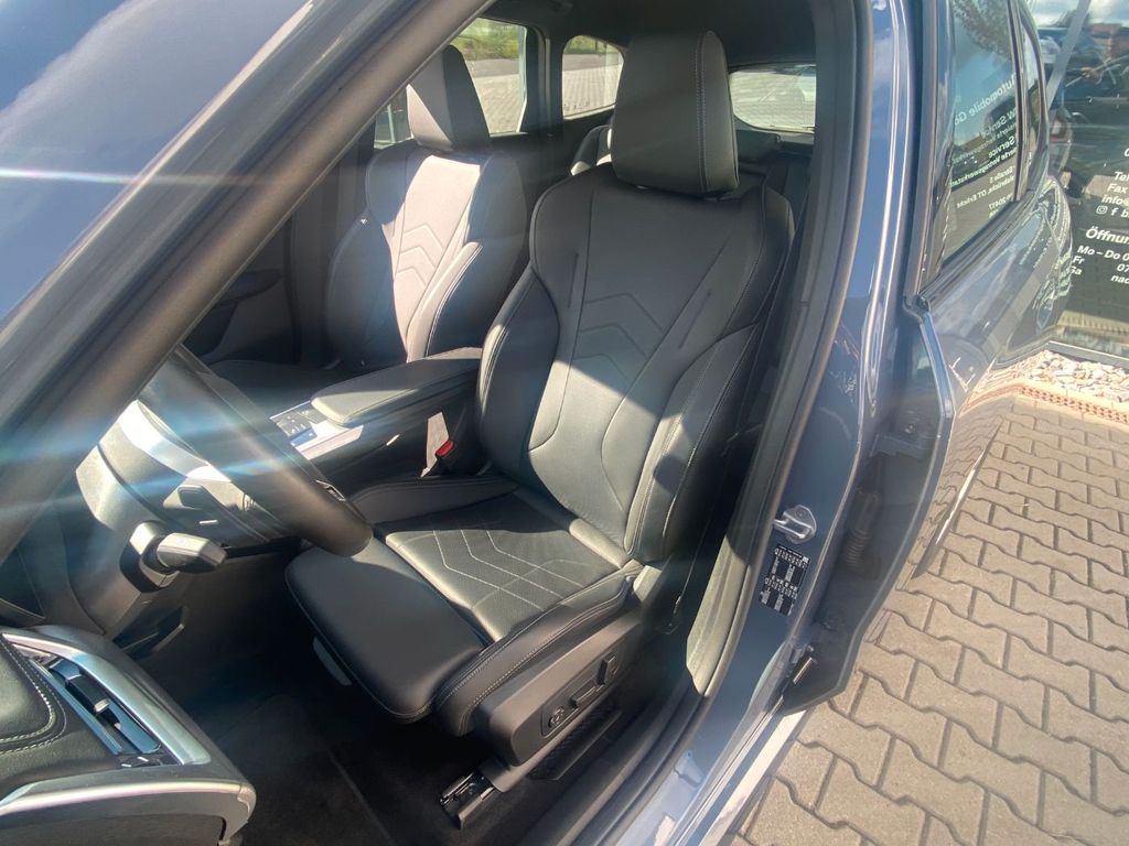BMW X1 sDrive20 i M SPORT/H&K/SPORTSITZ ELEKT/AHK, Bild 5