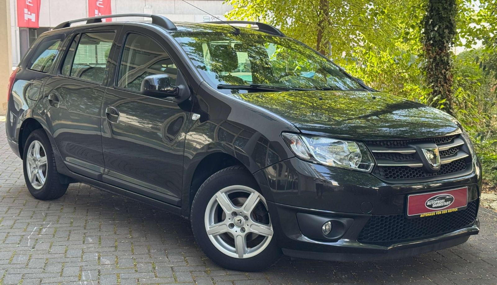 Dacia Logan TÜV AU NEU/KLIMA/PDC/ Prestige / NAVIGATIO