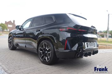BMW XM - 5