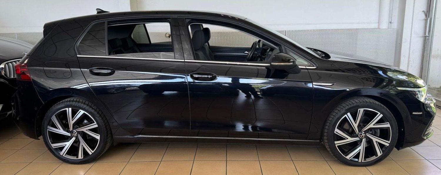 Volkswagen Golf Highline Style 2,0 LED ACC Digital Kamera M