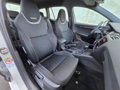 SKODA Octavia Combi RS 4x4 2.0TDI 184PS DSG AHK