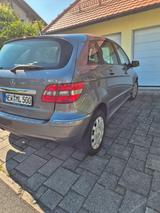 Mercedes-Benz B 180 NGT BlueEFFICIENCY - - Mercedes-Benz B-Klasse: Ngt