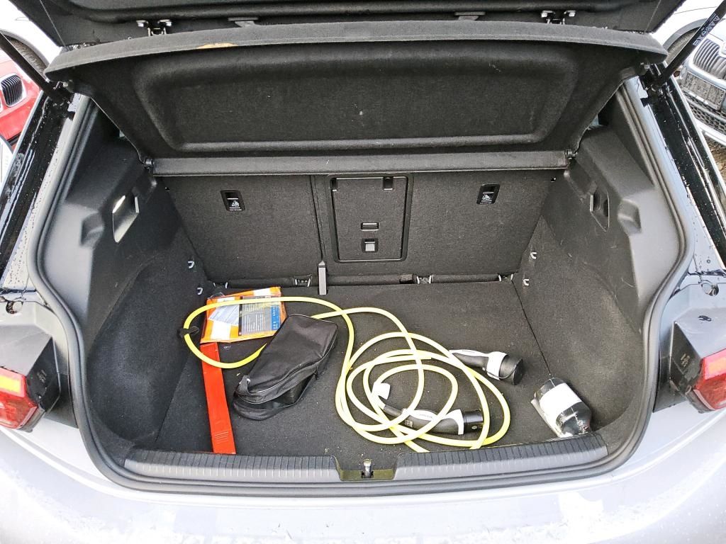 ID.3 Pro Business Matrix/Kamera/ACC/App-Connect