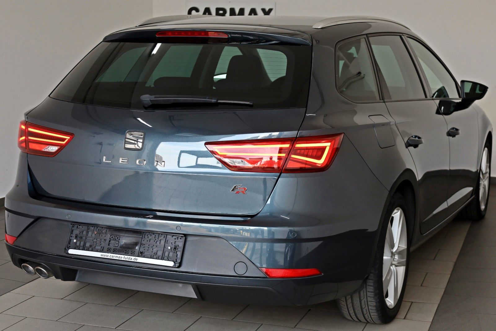Fahrzeugabbildung SEAT Leon ST FR T.Leder,Navi,LED,ACC,Apple CarPlay