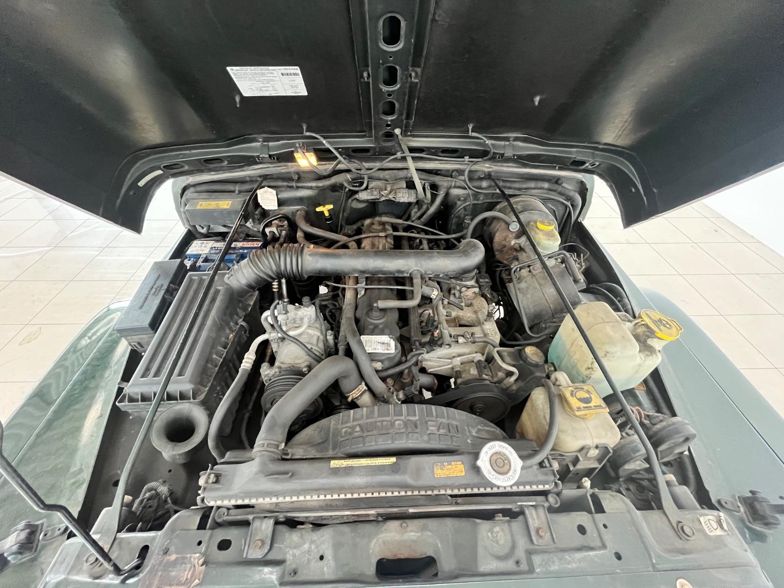 JEEP WRANGLER SAHARA - 4.0 177ch - 4X4 - VOLANT EN CUIR