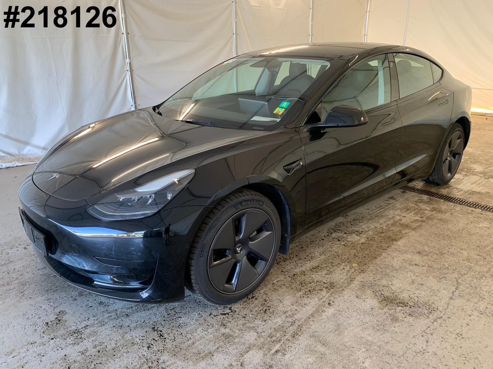 TESLA Model 3 Wärmepumpe Pano Shanghai Autopilot3 ACC