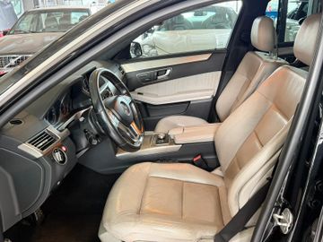 Mercedes E 350 - 12