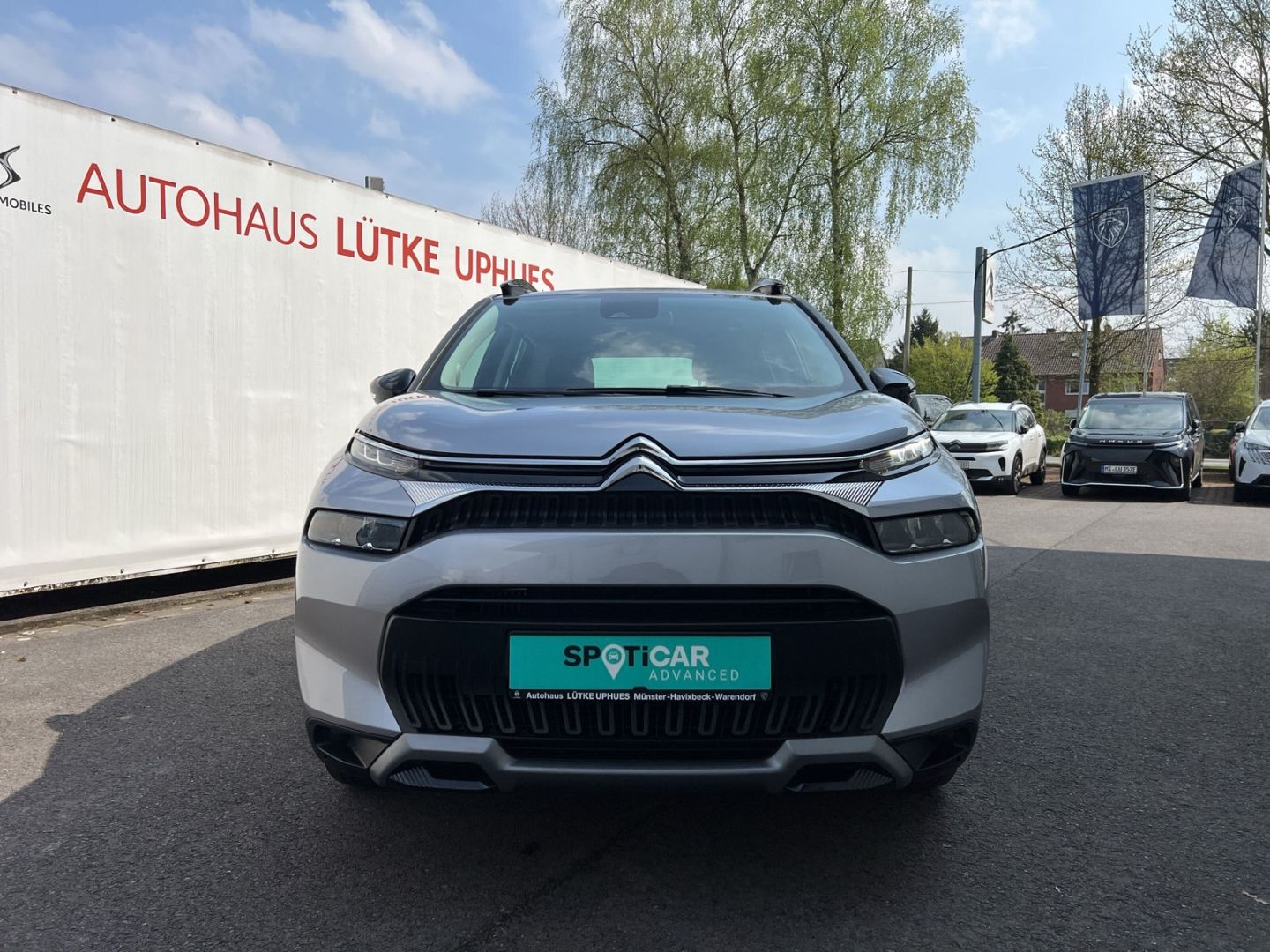 Fahrzeugabbildung Citroën C3 Aircross Plus PureTech 110 Navi CarPlay