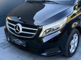 Mercedes-Benz V 250 Lang Navi LED Leder 6Sitze Tisch Paket - Mercedes-Benz V-Klasse Gebrauchtwagen in Bielefeld
