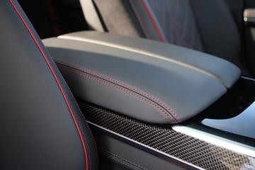 2024 AUDI S8 — миниатюра 33