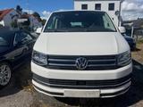 Volkswagen T6 Multivan Generation Six - Volkswagen T6 Multivan: Generation Six