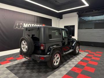 Jeep Wrangler - 6