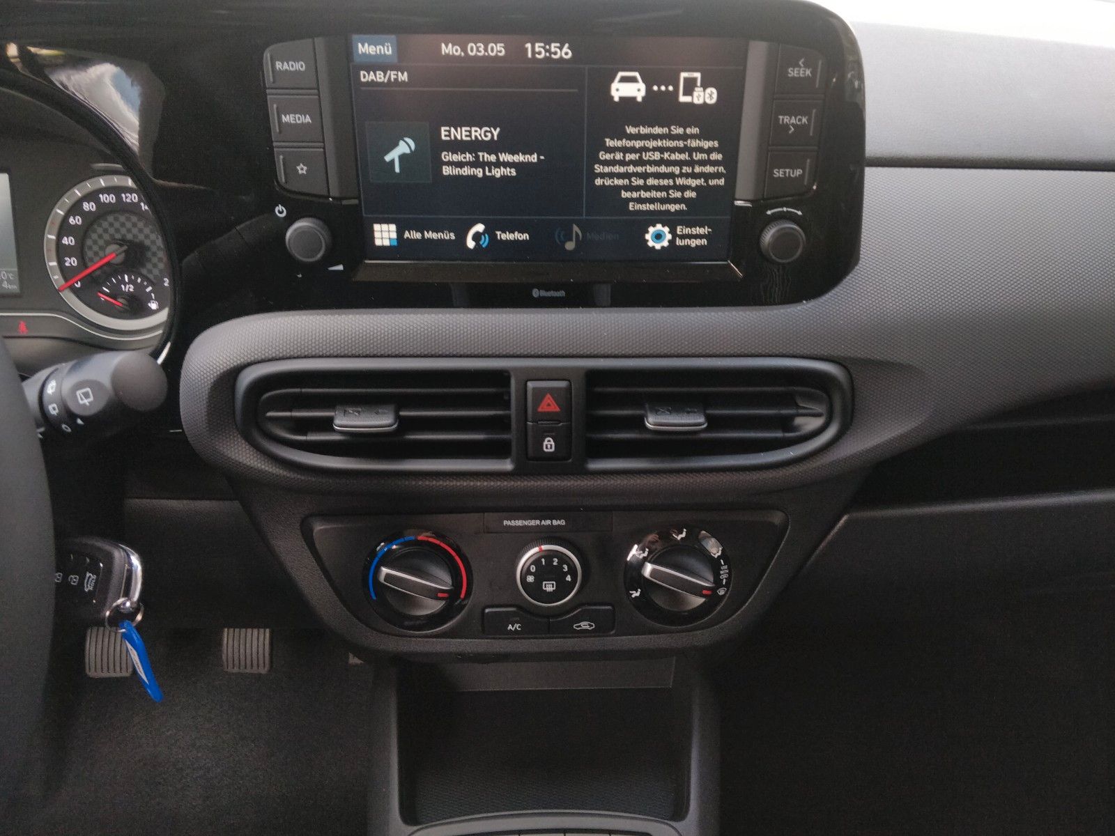 Fahrzeugabbildung Hyundai NEW i10 1.0 Edition 30 15"Alu LHZ SHZ KLIMA