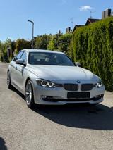 BMW 328i Modern Line Modern Line F30 - BMW 328 aus 2012