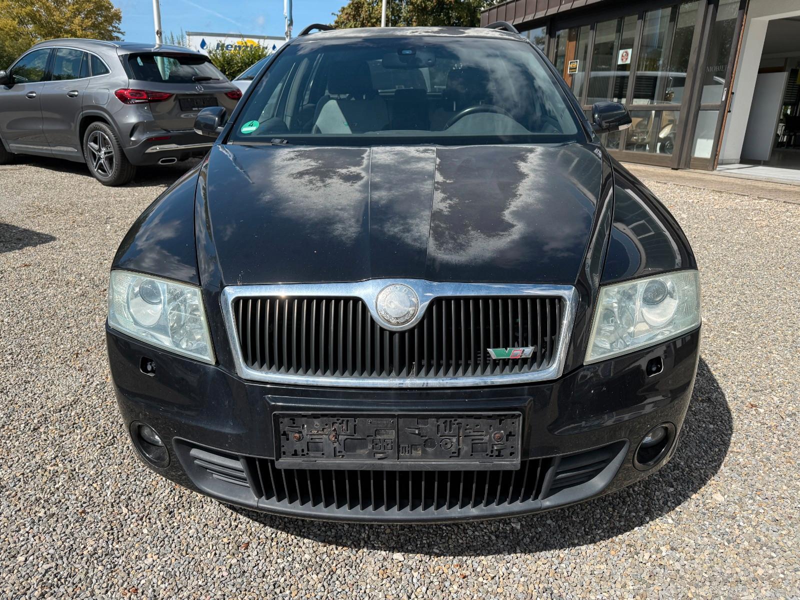 Skoda Octavia 2006 — вигляд ззаду