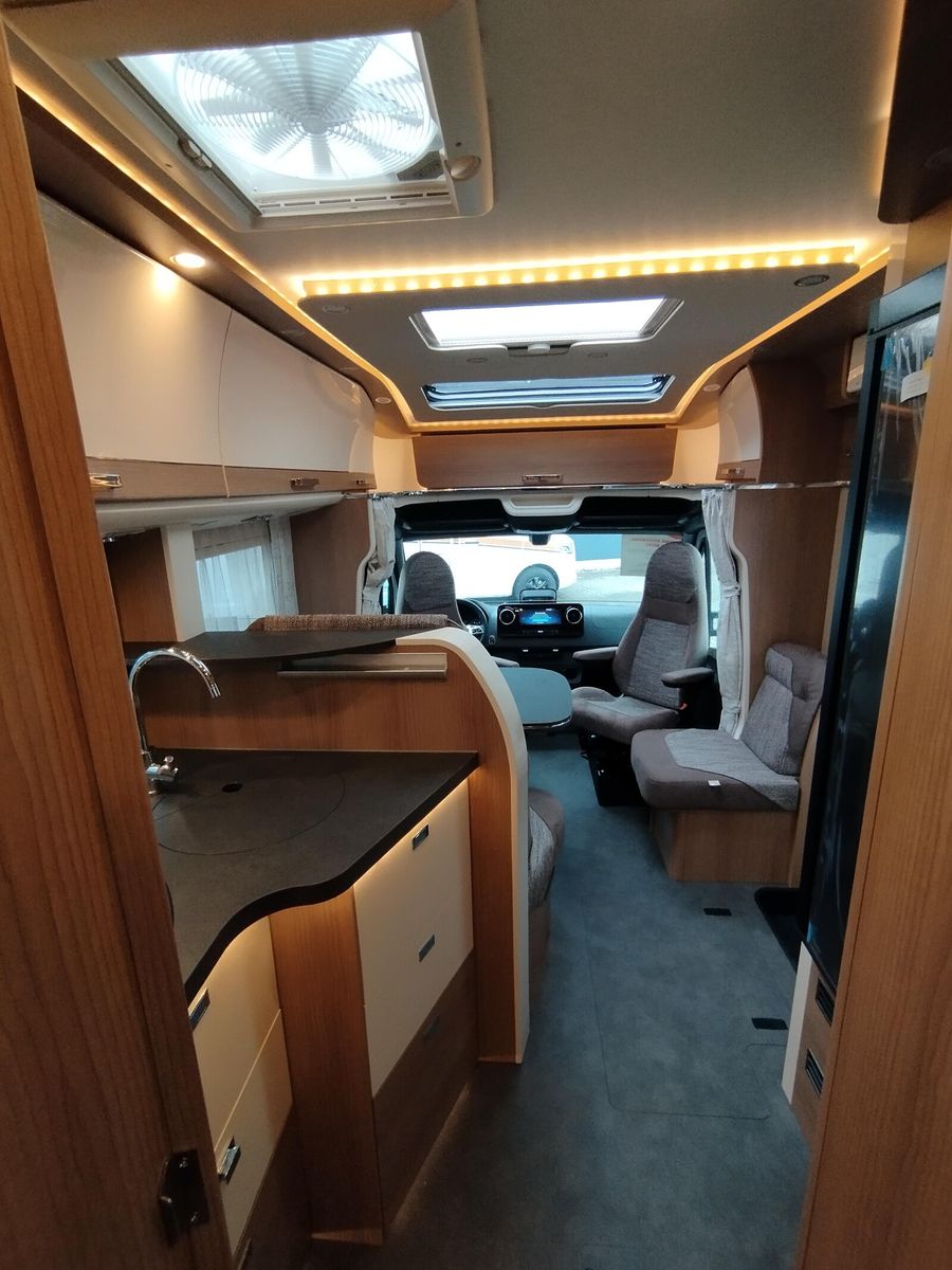 Fahrzeugabbildung Malibu T 450 RB LE comfort Mercedes,Distronic,LED,Autom