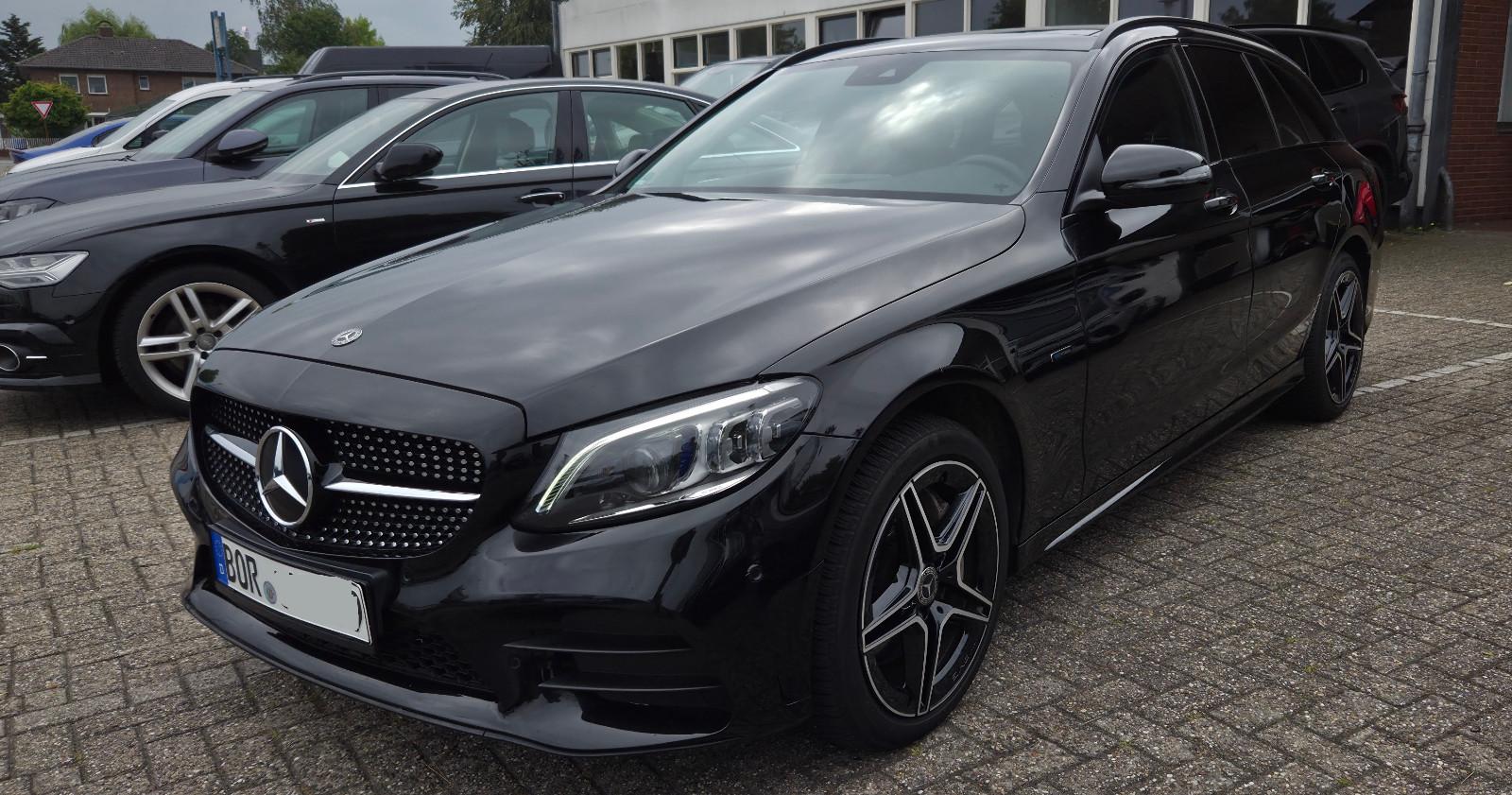 Mercedes-Benz C 300 e T-Modell AMG*Panorama*MultiBeam*Night