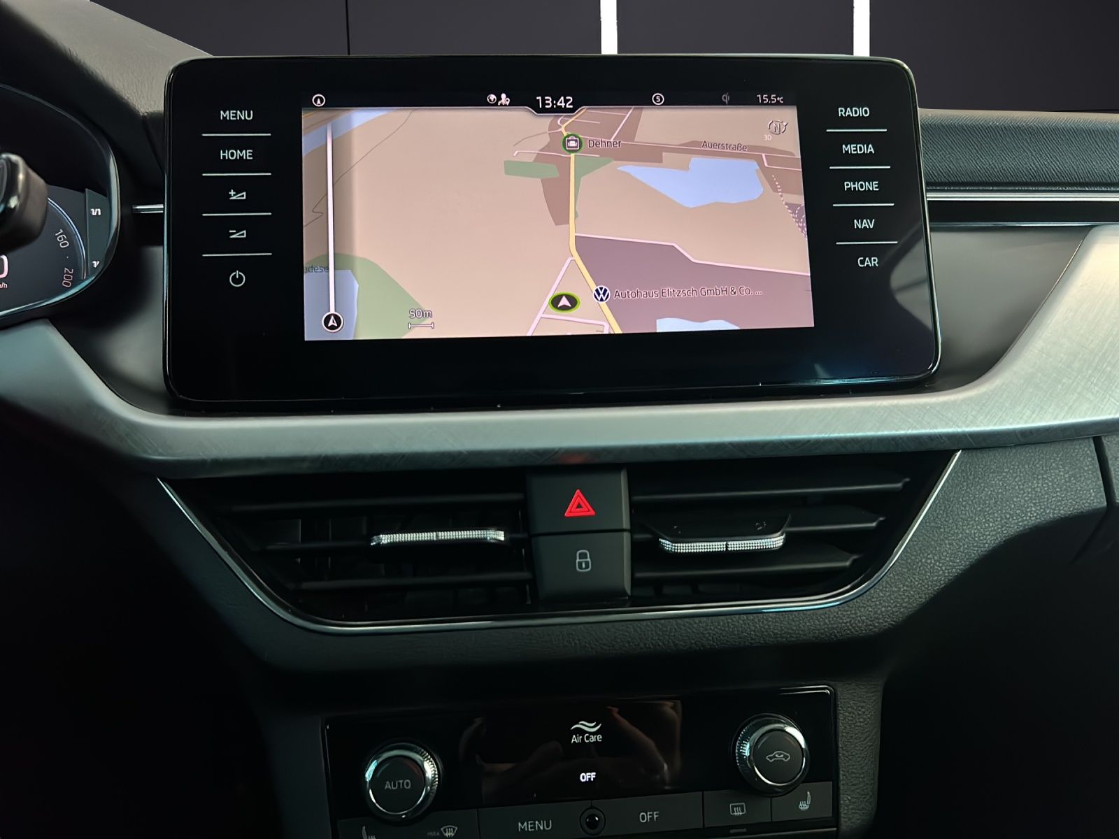 Fahrzeugabbildung SKODA Kamiq TSI Tour DSG LED Navi AID ACC RFK SH