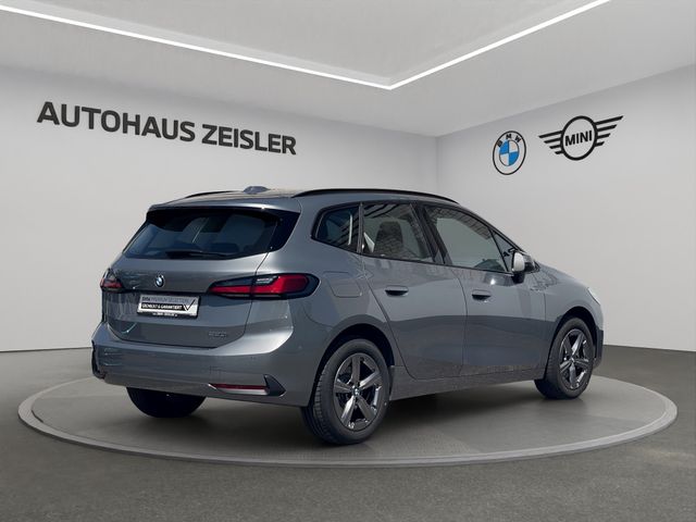 Foto Nummer 2: BMW 220i Active Tourer