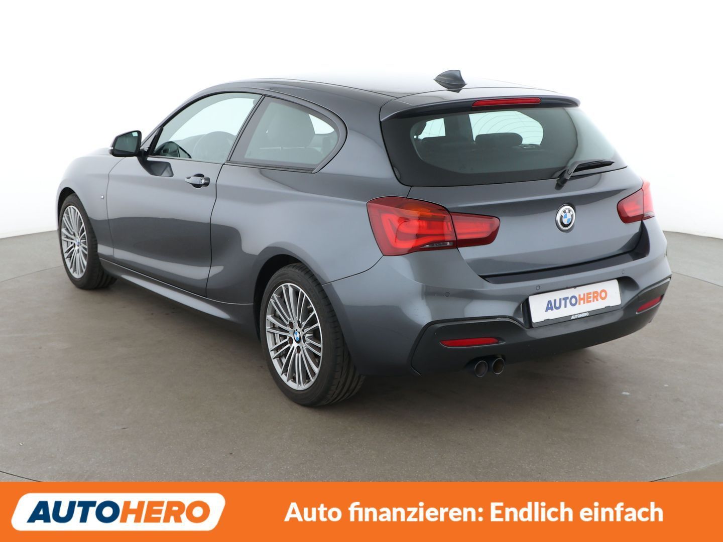 BMW 120i Edition M Sport Shadow Aut. NAVI LED TEMPO foto 4