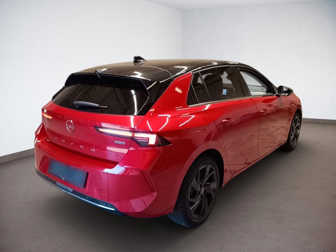Fahrzeugabbildung Opel Astra L Lim. 1.6 HYBRID ELEGANCE NAVI/KAMERA/AHK