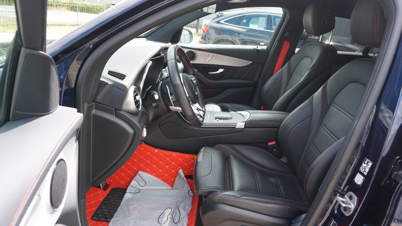Fahrzeugabbildung Mercedes-Benz GLC 43 AMG Coupe 4M, Kamera,SD,Apple CarPlay