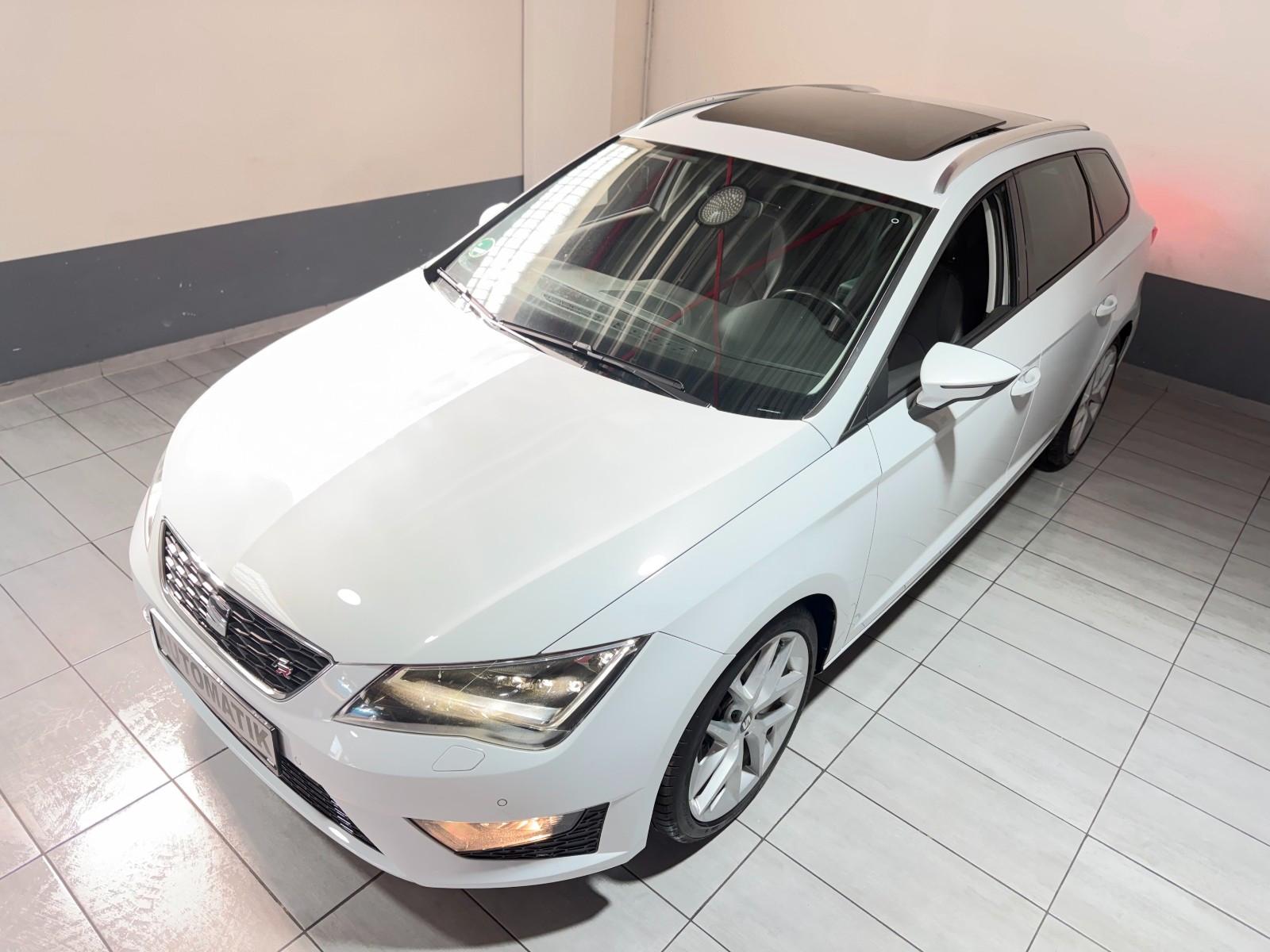 Seat Leon ST FR DSG Panorama PDC Navi