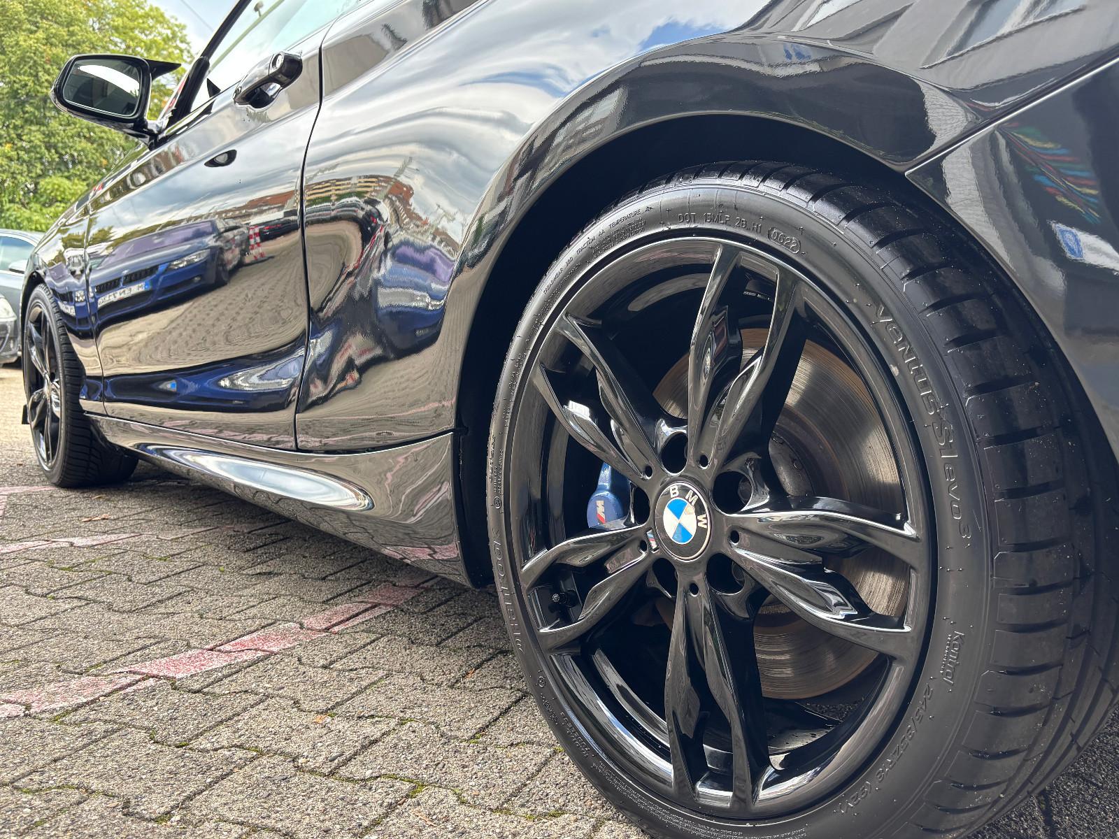 BMW M235i Coupé F22 326 ch BVA – Pack M – Toit ouvrant – Cuir – GPS Professional – 89 000 km