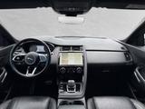Jaguar E-Pace SE D200 Pano AHK 19 Zoll 3D Kam Keyless - schwarze Jaguar E-Pace