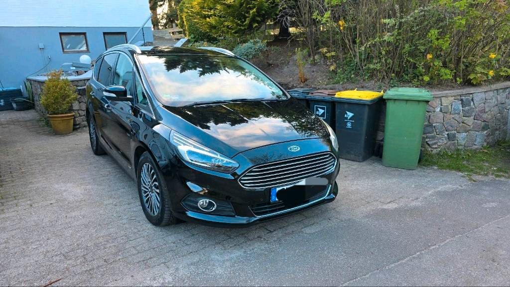 Image of Ford S-Max