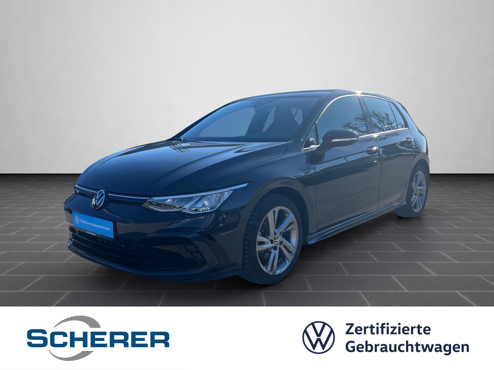 Volkswagen Golf VIII R line 1.5 TSI LED CARPLAY EPH SHZ